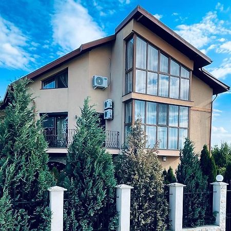Ami Residence Bucharest Airport,Therme&Free Parking Otopeni Exterior foto